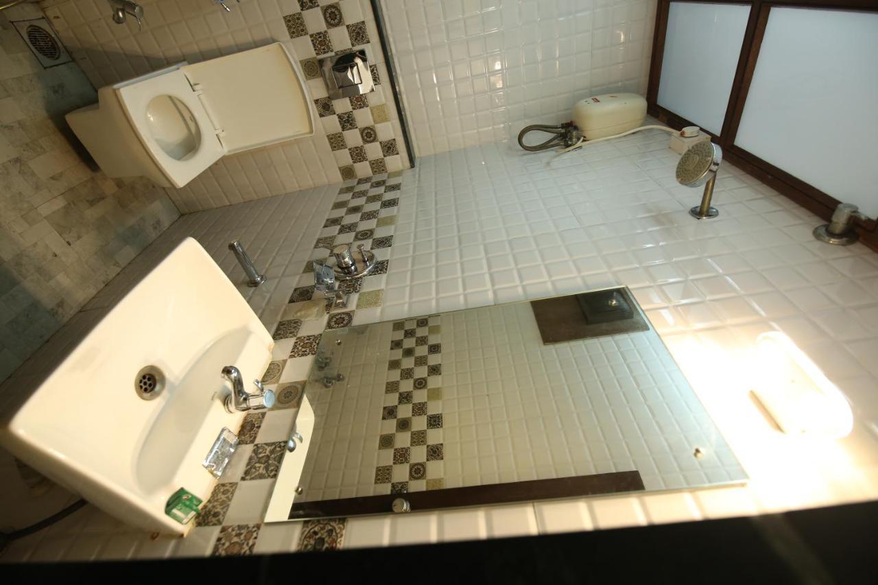 Airport Metro Hotel Mumbai Dış mekan fotoğraf